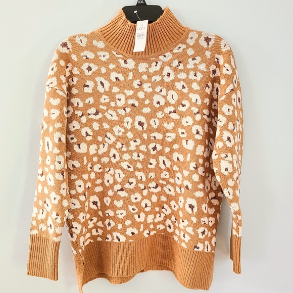 LOFT Sweaters - NWT LOFT Sparkling Gold Leopard Print Mock Neck Thick + Stretchy + Soft Sweater